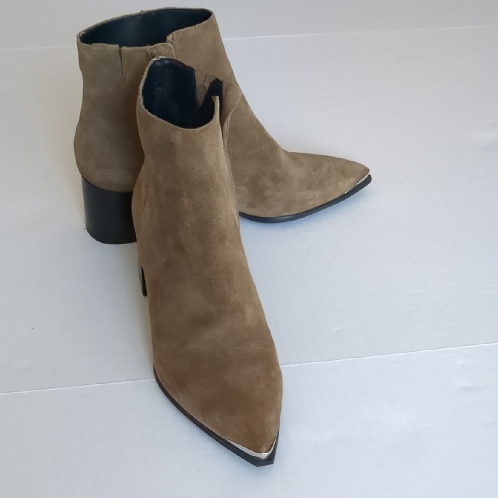 Kenneth Cole Roanne Suede Ankle Booties
